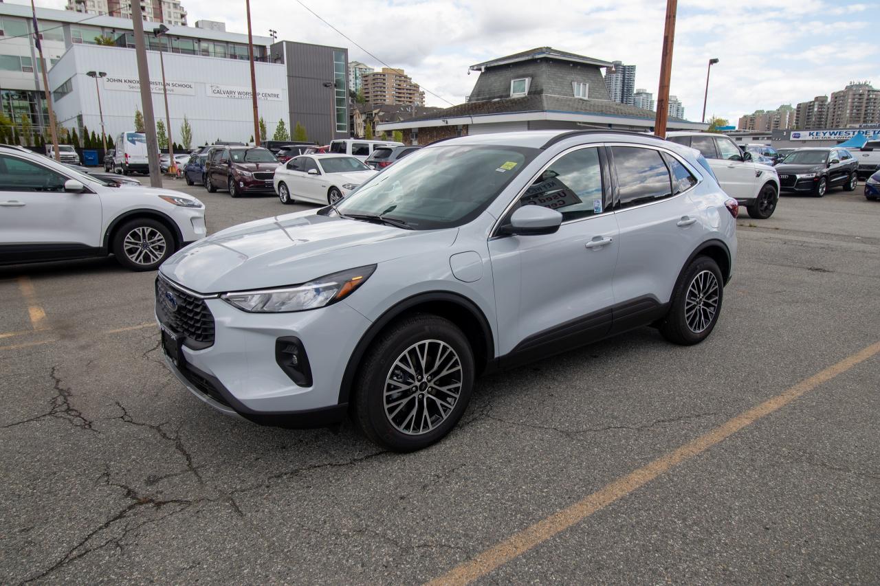 new 2025 Ford Escape car, priced at $40,444