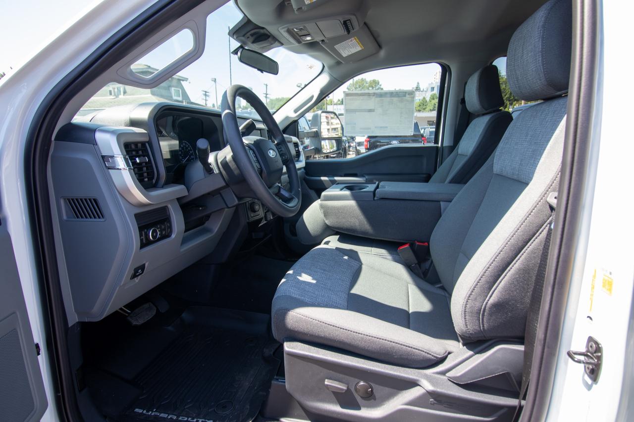 new 2025 Ford F-350 car, priced at $95,690