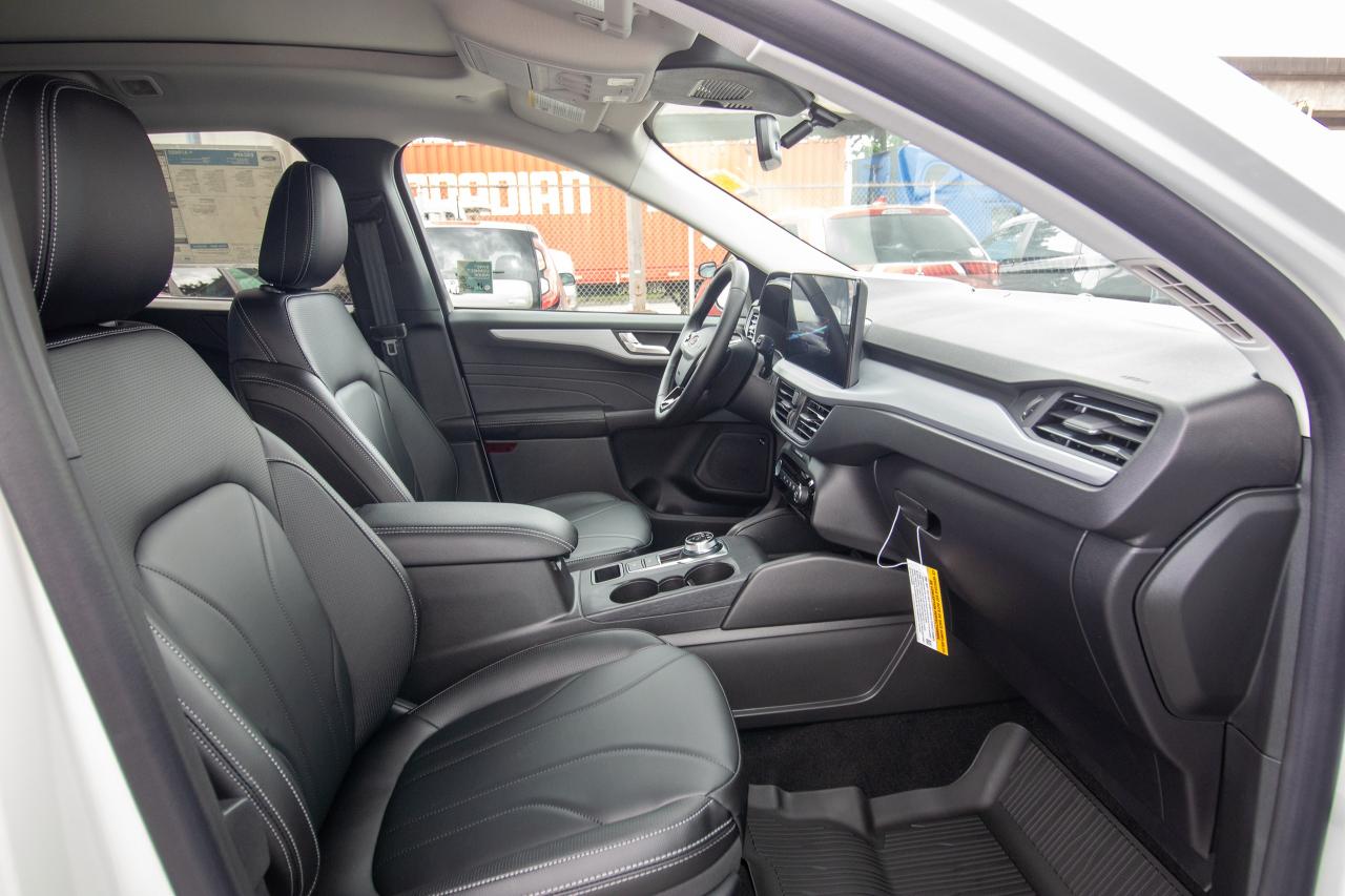 new 2025 Ford Escape car, priced at $47,394