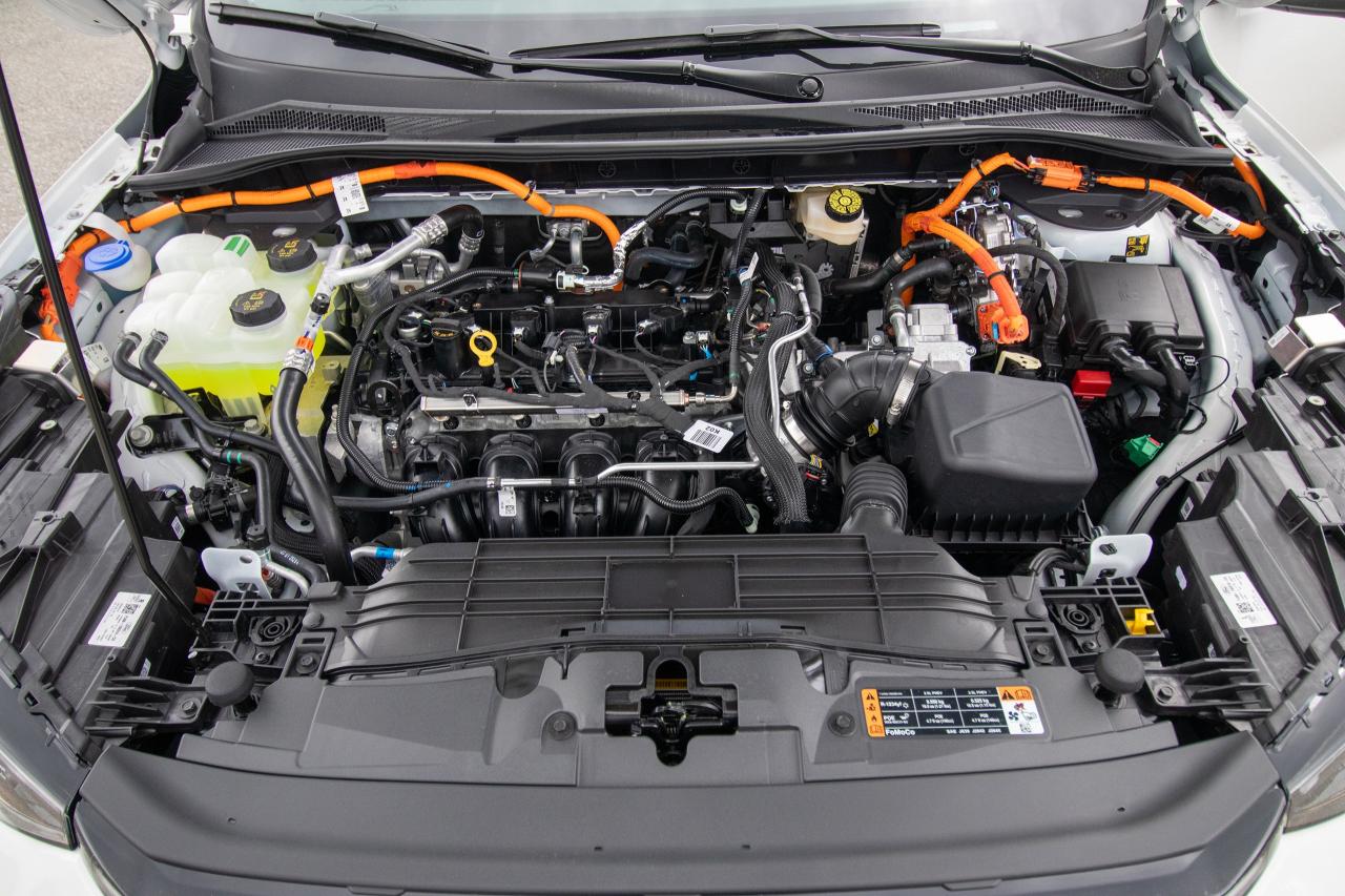 new 2025 Ford Escape car, priced at $47,394