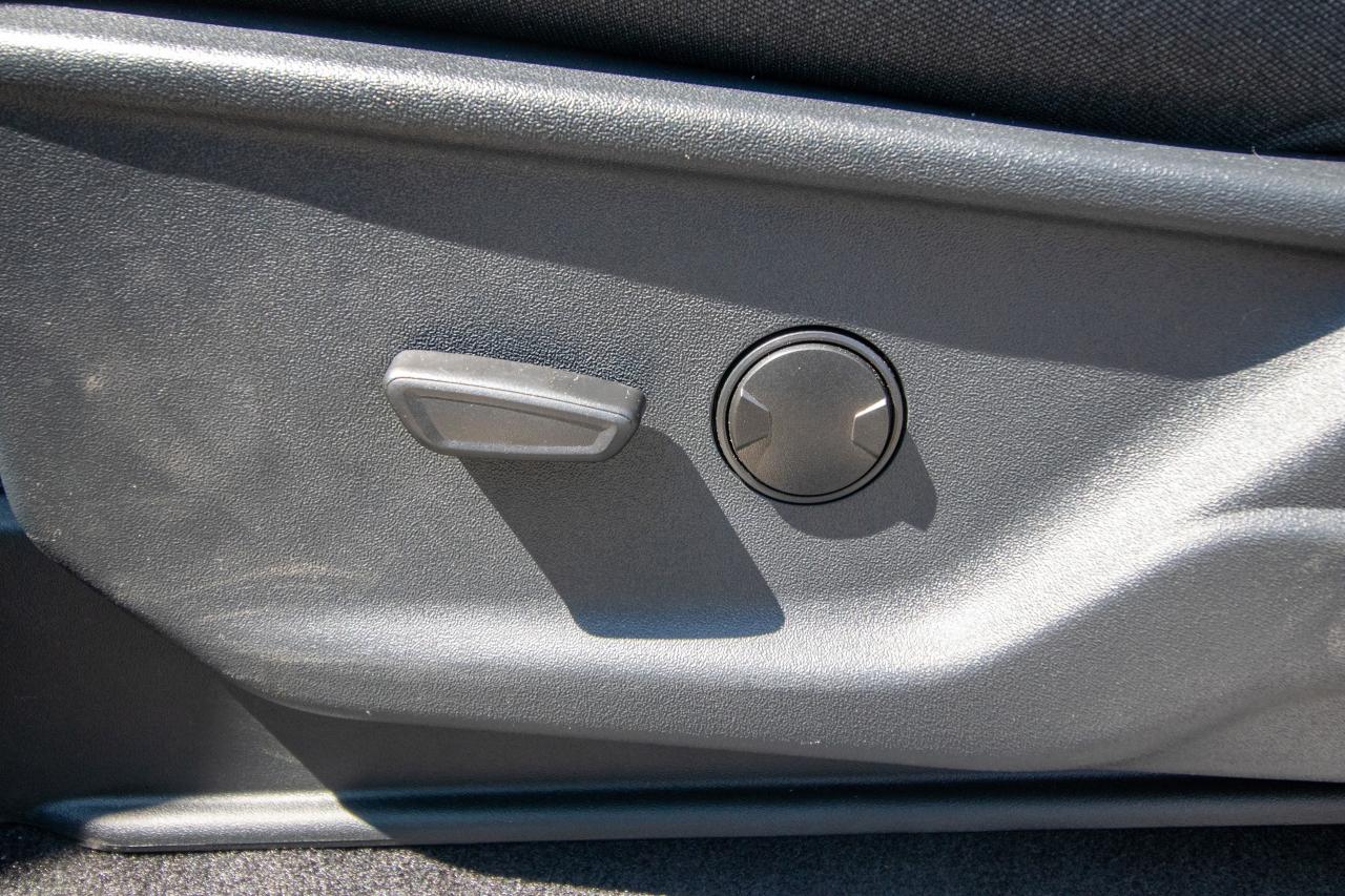 new 2025 Ford F-150 Lightning car, priced at $58,919