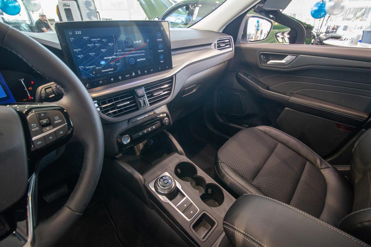 new 2025 Ford Escape car, priced at $40,444