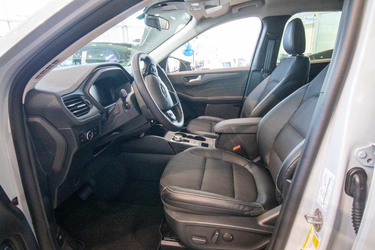 new 2025 Ford Escape car, priced at $40,444