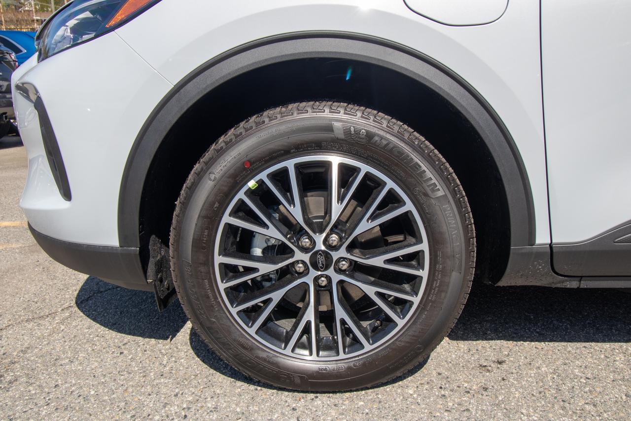 new 2025 Ford Escape car, priced at $41,294