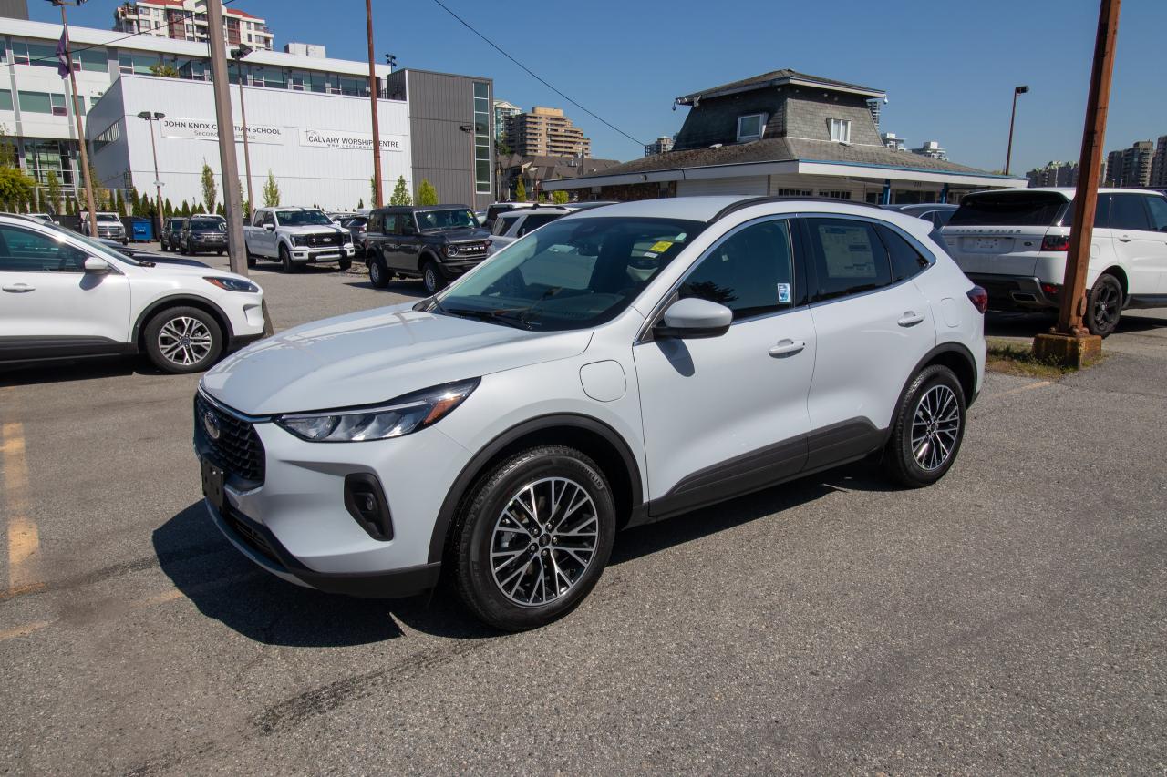 new 2025 Ford Escape car, priced at $41,294