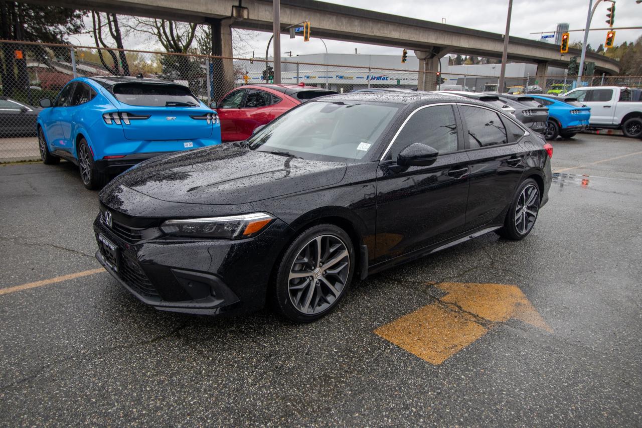 used 2022 Honda Civic car, priced at $35,995