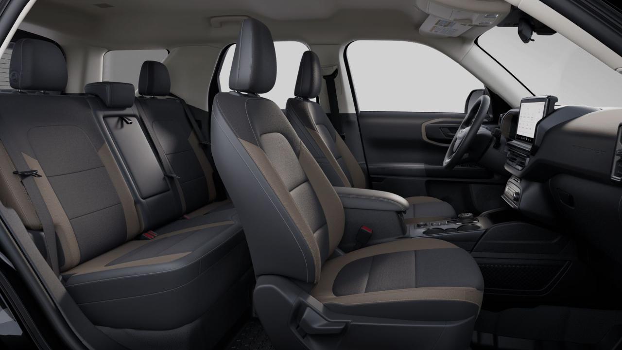 new 2025 Ford Bronco Sport car, priced at $41,050