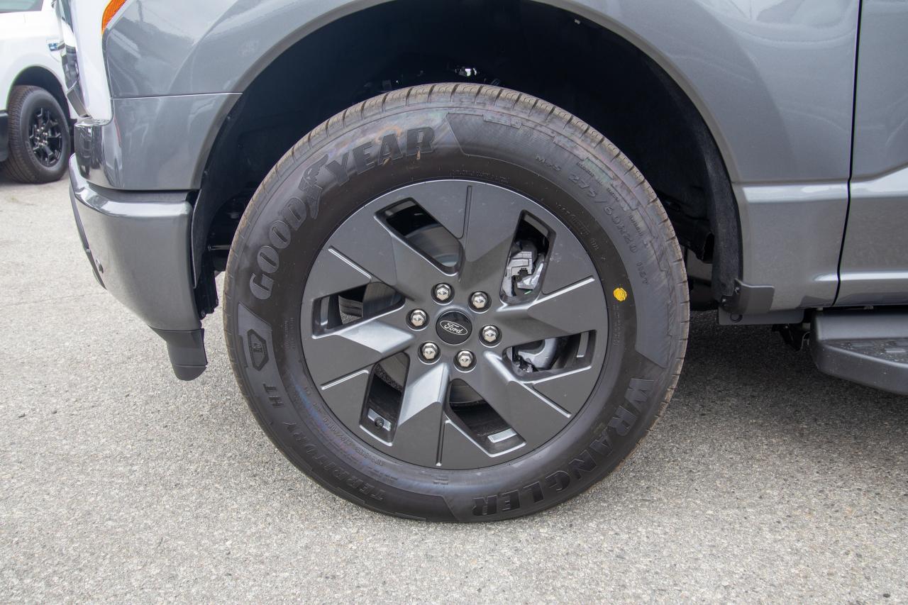 new 2025 Ford F-150 Lightning car, priced at $81,614