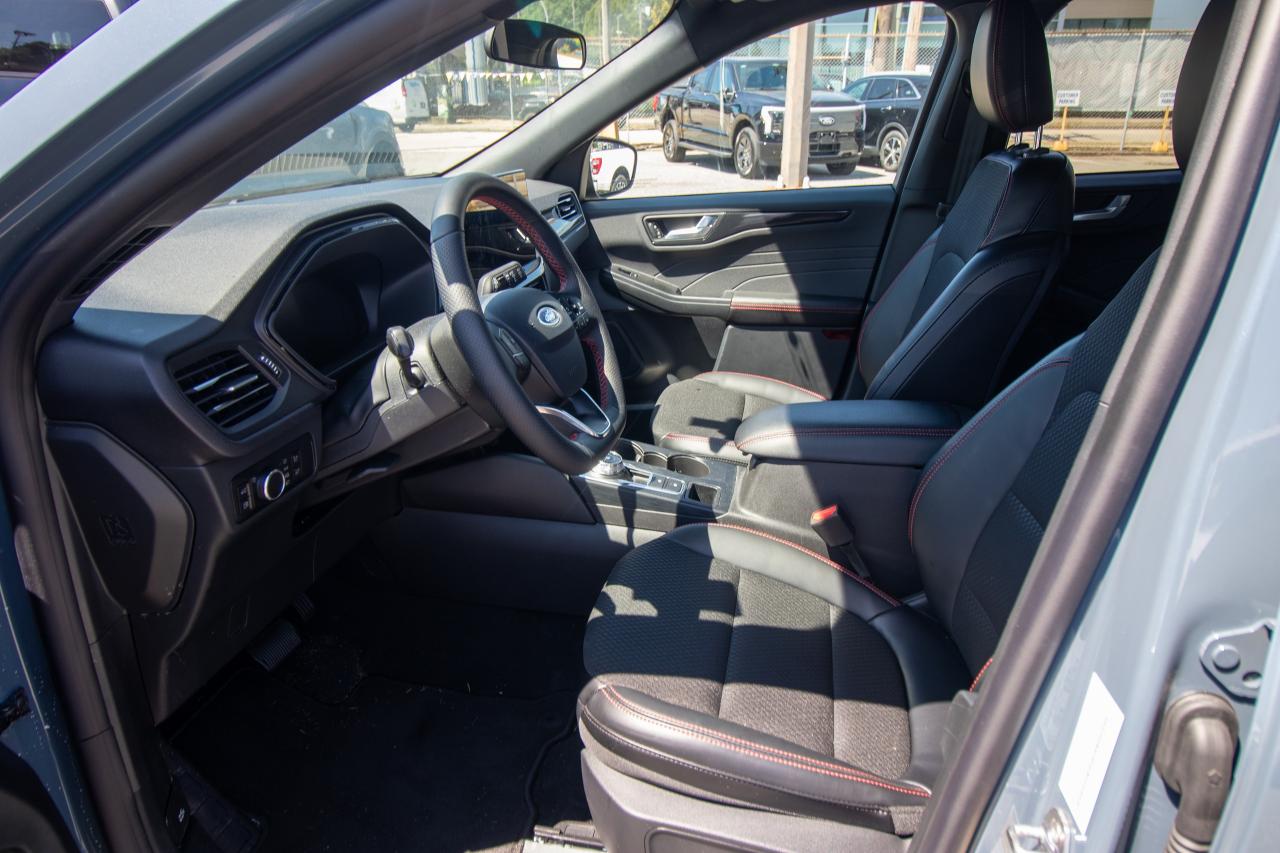 new 2025 Ford Escape car, priced at $43,744