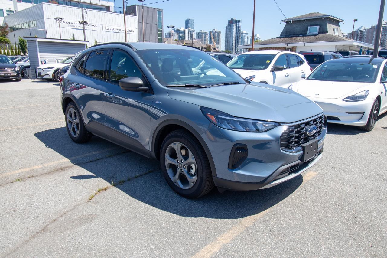 new 2025 Ford Escape car, priced at $43,744