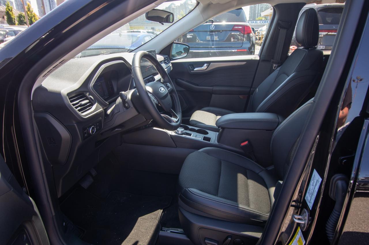 new 2025 Ford Escape car, priced at $44,294