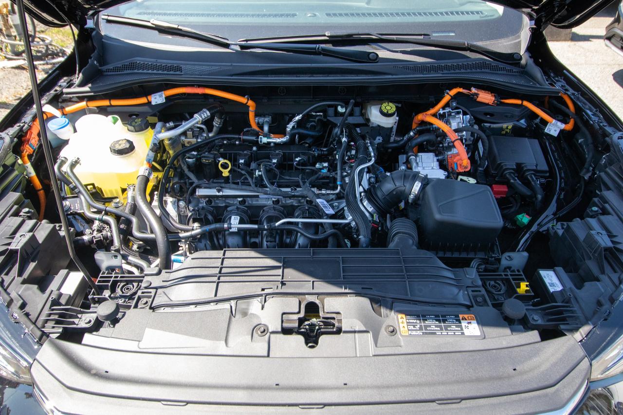 new 2025 Ford Escape car, priced at $44,294