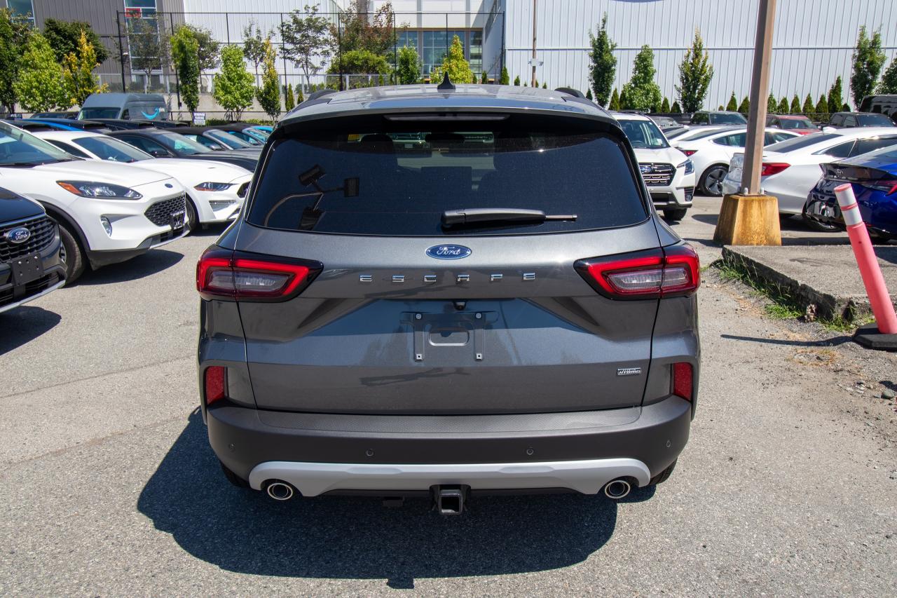 new 2025 Ford Escape car, priced at $40,494