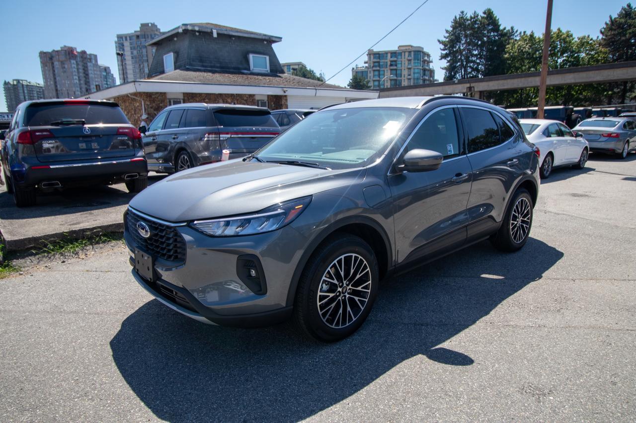 new 2025 Ford Escape car, priced at $40,494