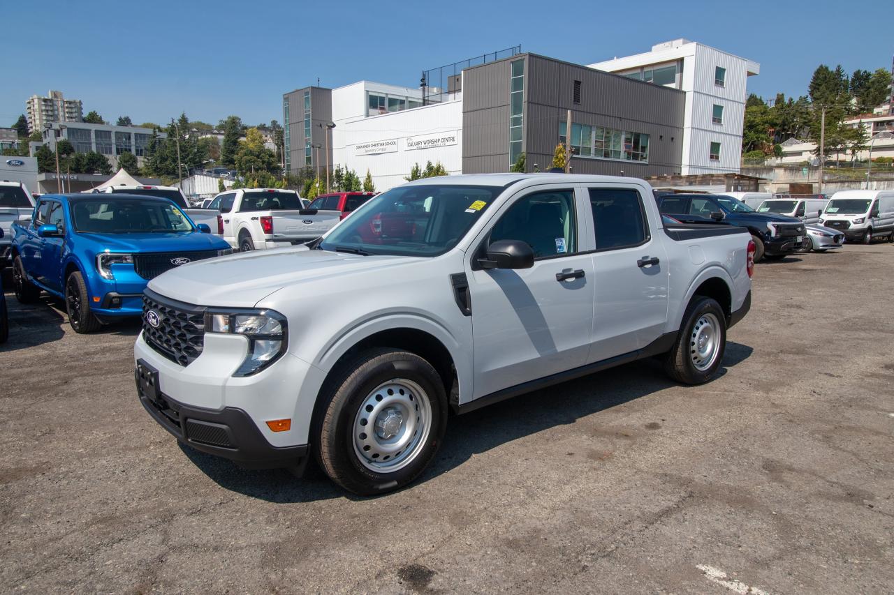 new 2025 Ford Maverick car, priced at $43,995