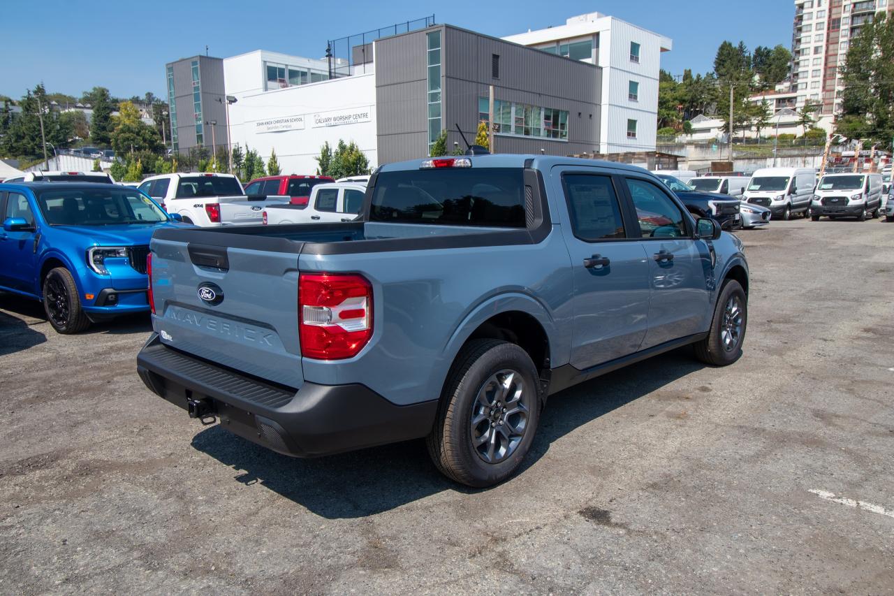 new 2025 Ford Maverick car, priced at $42,995