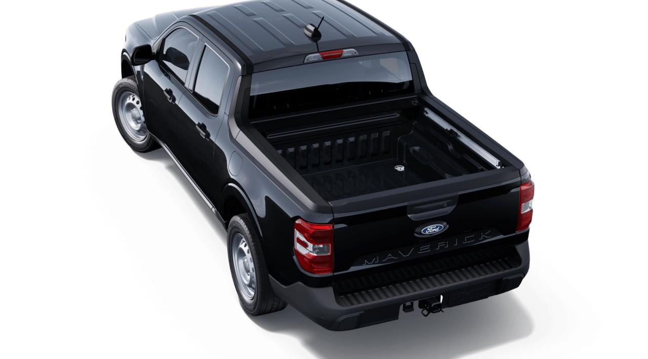 new 2025 Ford Maverick car, priced at $40,695