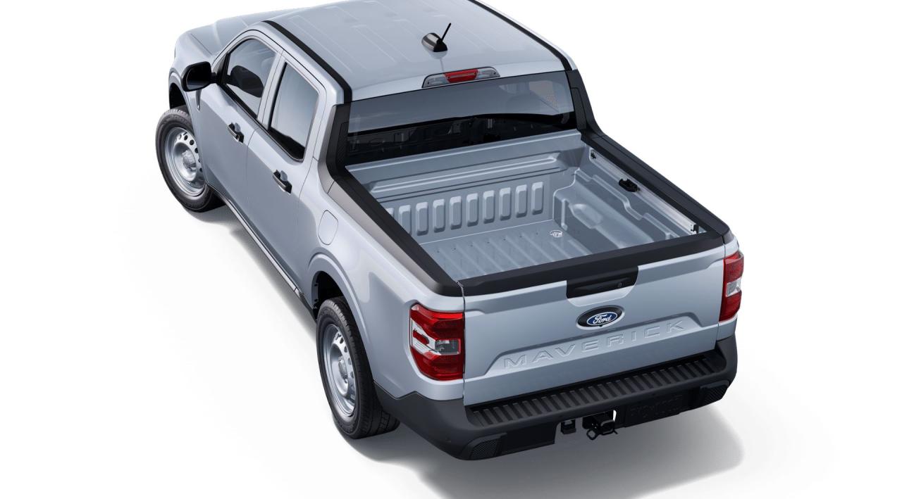 new 2025 Ford Maverick car, priced at $40,695