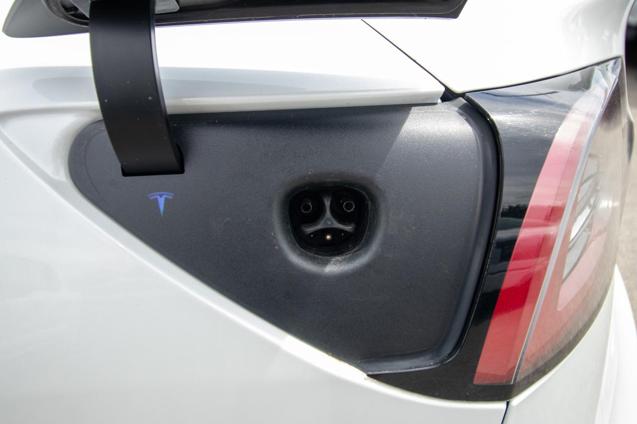 used 2022 Tesla Model 3 car, priced at $44,995