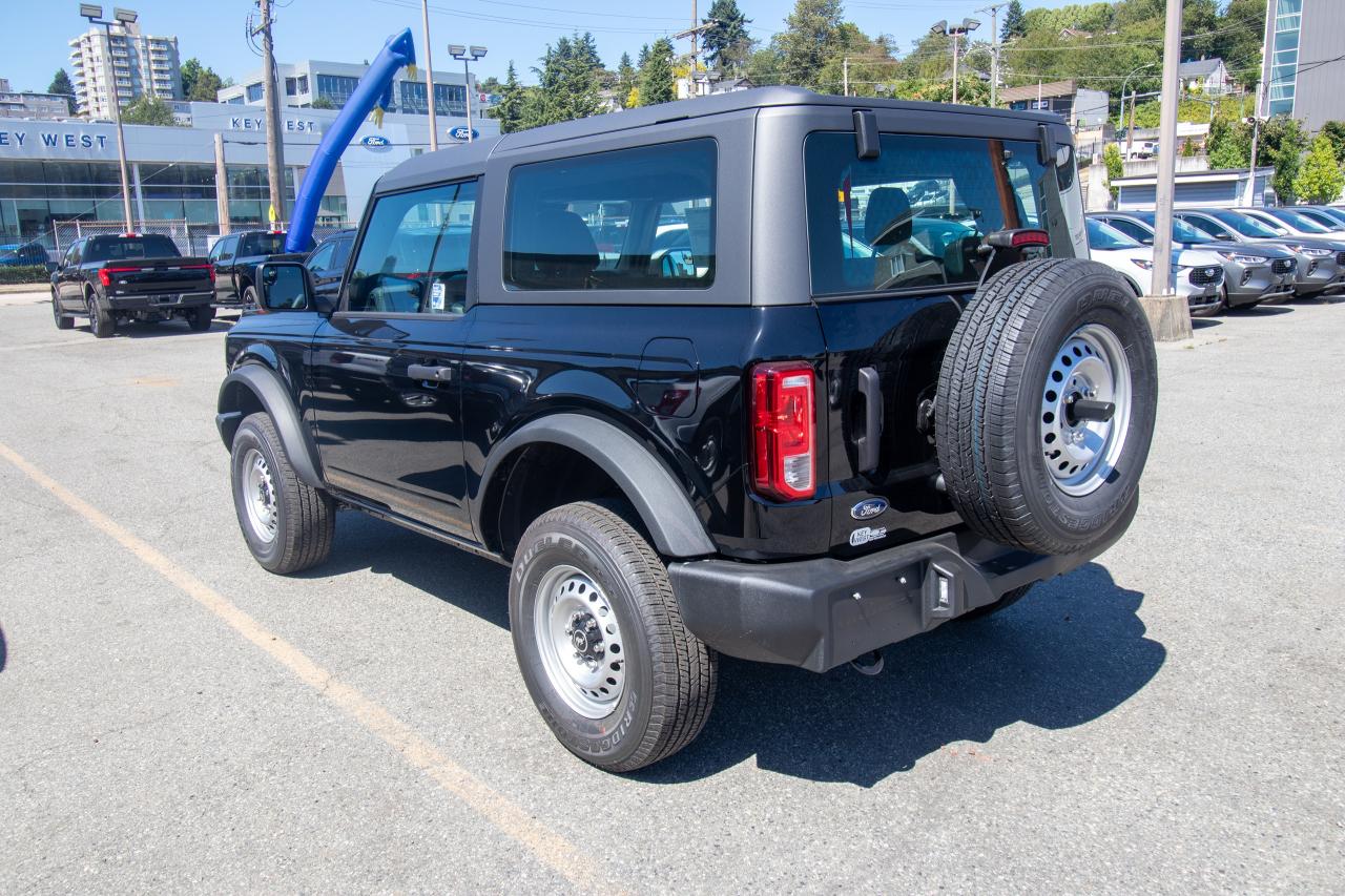 new 2025 Ford Bronco car, priced at $51,260